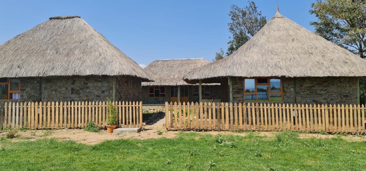 Le Tai Village Resort Near Solio Game Reserve Mweiga Bagian luar foto
