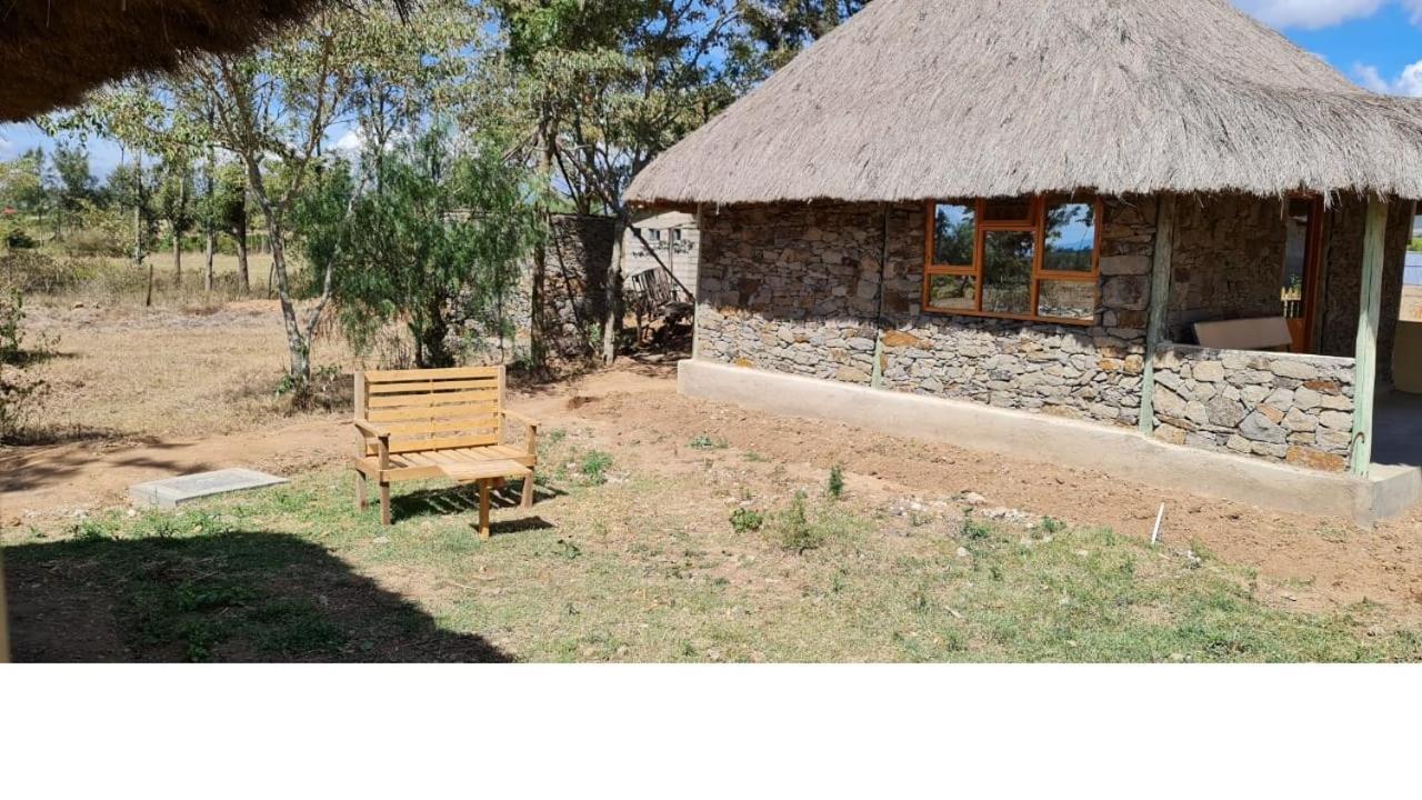 Le Tai Village Resort Near Solio Game Reserve Mweiga Bagian luar foto